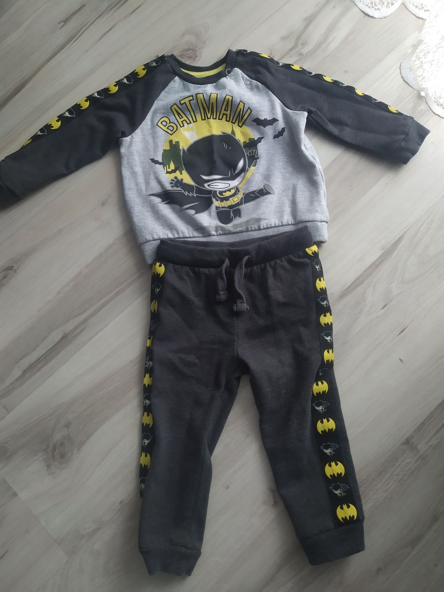 Dres bluza spodnie ciepły batman pepco 86