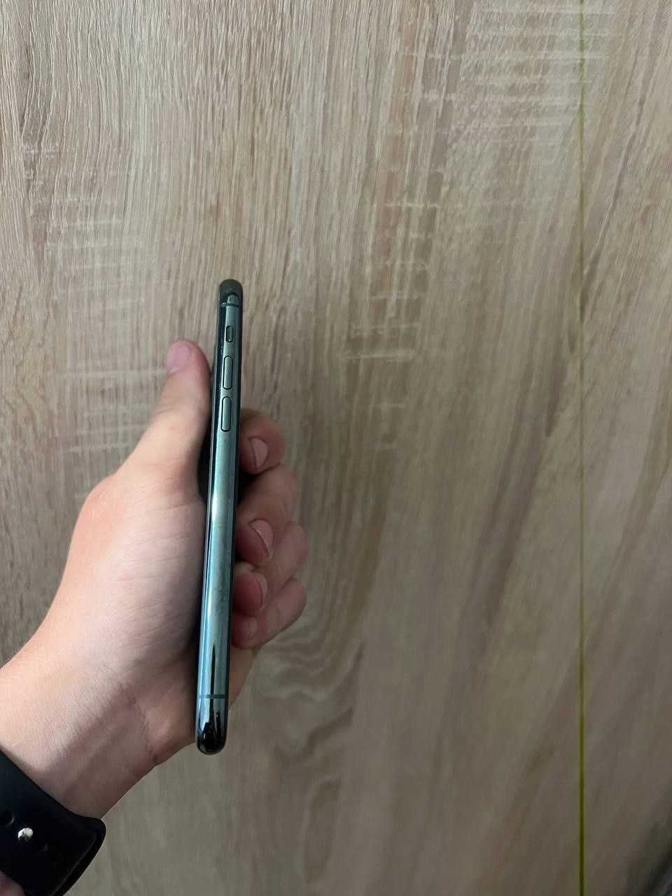 iPhone 11 pro 64 g