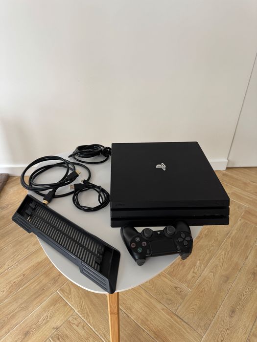 Ігрова приставка PlayStation 4 Pro 1 Tb, PS4 Pro