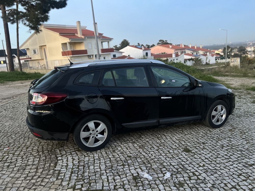 Renault Megane 1.5Dci - Financiamento