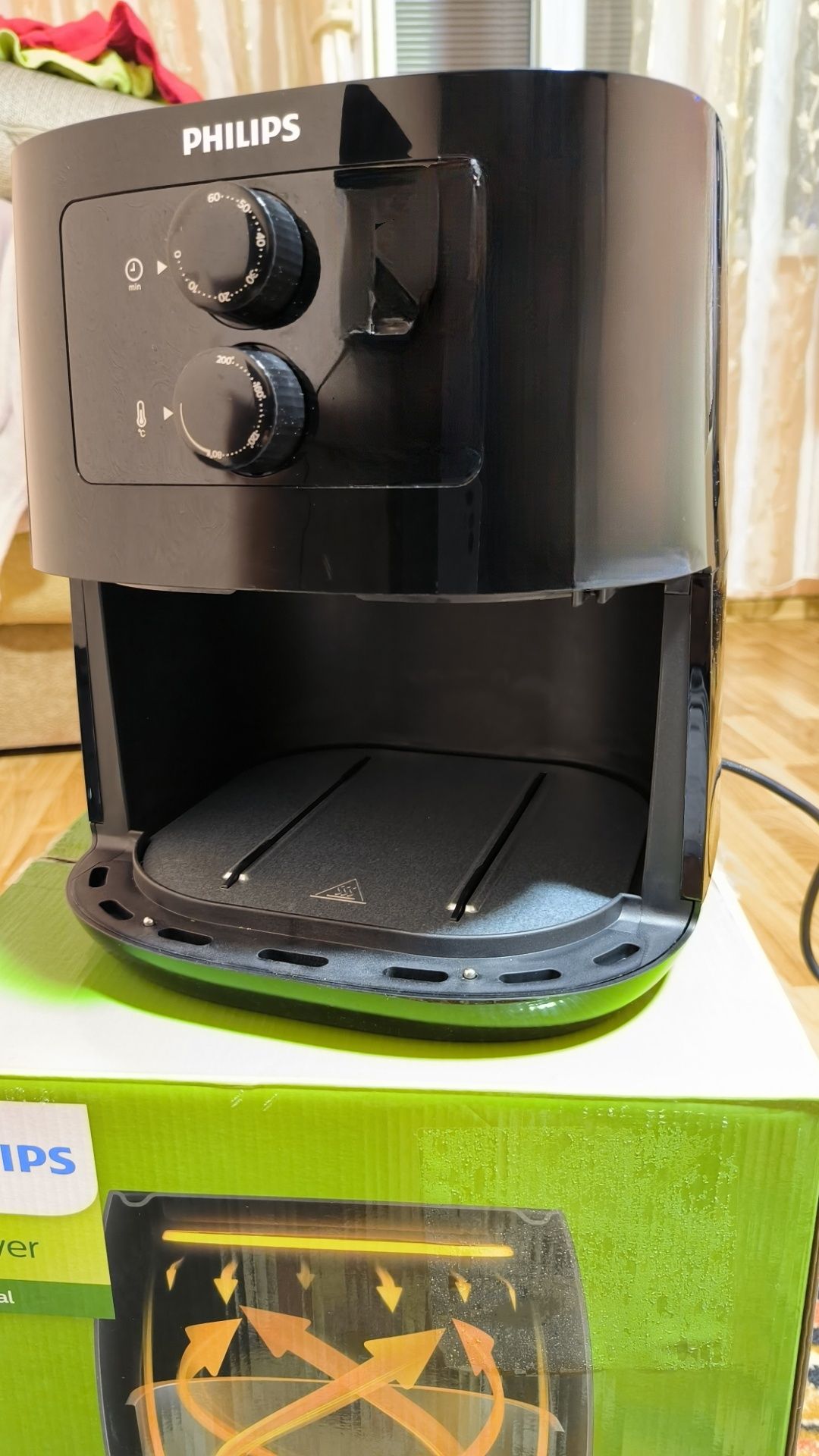 Мультипіч PHILIPS Essential HD9200/90