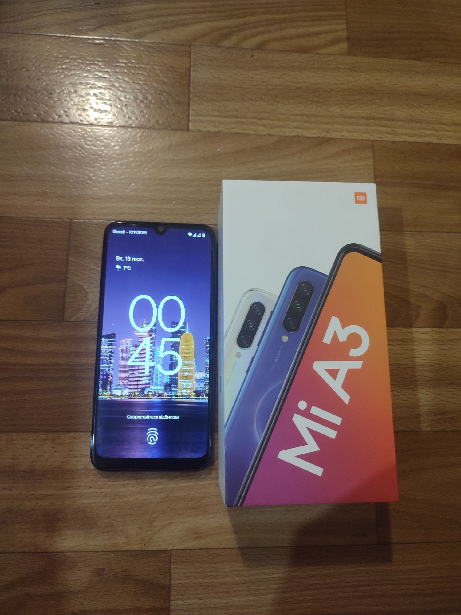 Xiaomi Mi A3 4/128 Android 14 Amoled екран