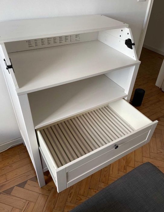 muda fraldas bebe em excelente estado