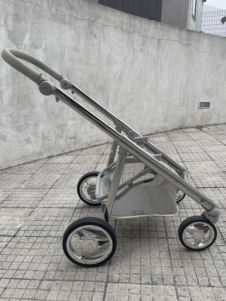 Carrinho Bebé BEBECAR V-Pack