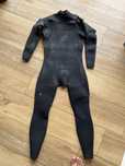 Fato surf quiksilver tamanho S 4/3