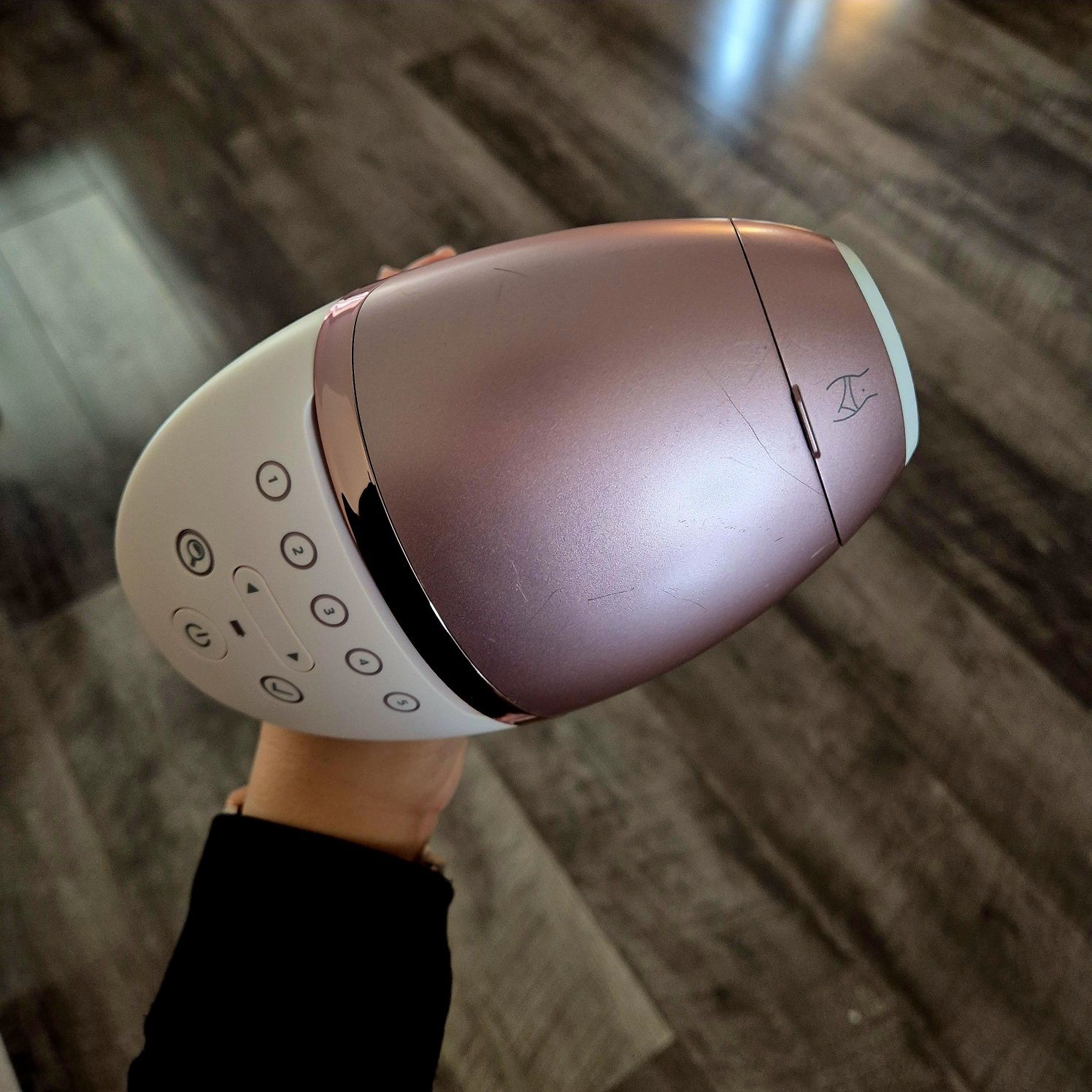 Depilator PHILIPS Lumea 9900 IPL BRI977/00 SenseIQ Czujnik SmartSkin