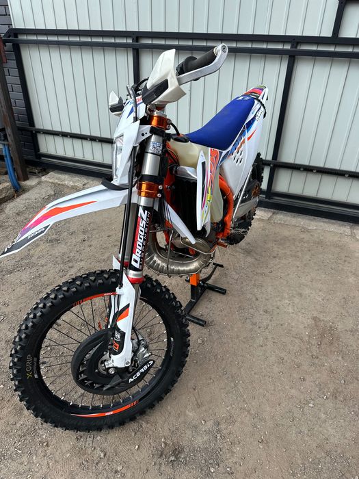 KTM 300 EXC TPI sixdays nie 250