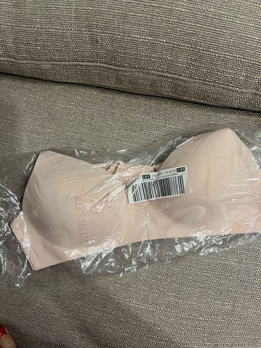 Victorias Secret бюстгальтер 80B новий  з біркою