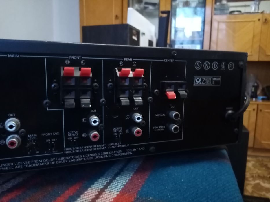 Продам підсилювач Yamaha