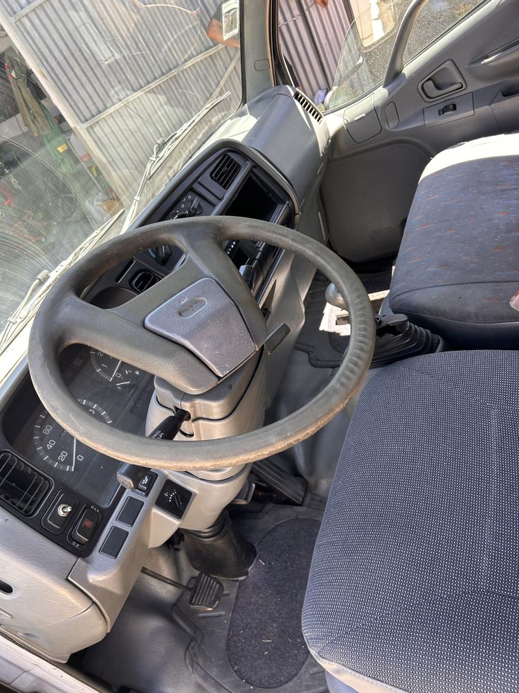 Vendo ou troco MITSUBISHI CANTER