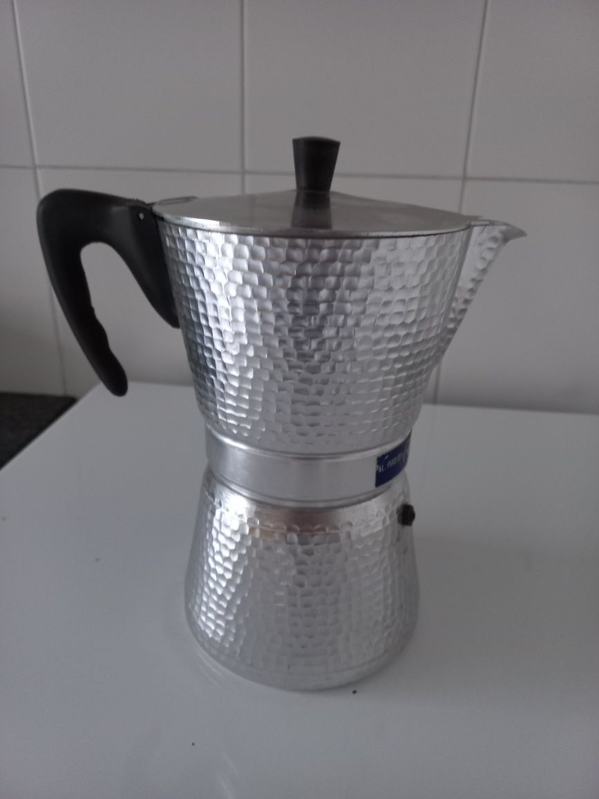 Cafeteira antiga anos 60 - nunca usada