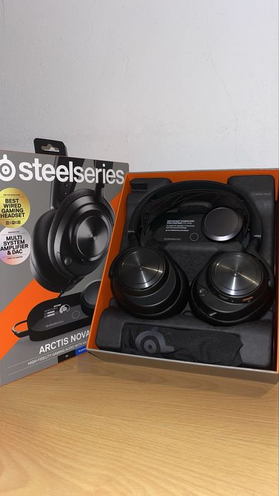 SteelSeries Arctis Nova Pro com fio , negociável