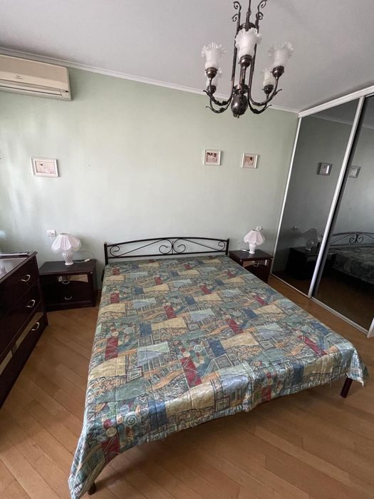 Продам видовую 2 комн.кв. в самом центре Одессы (2-837-505)