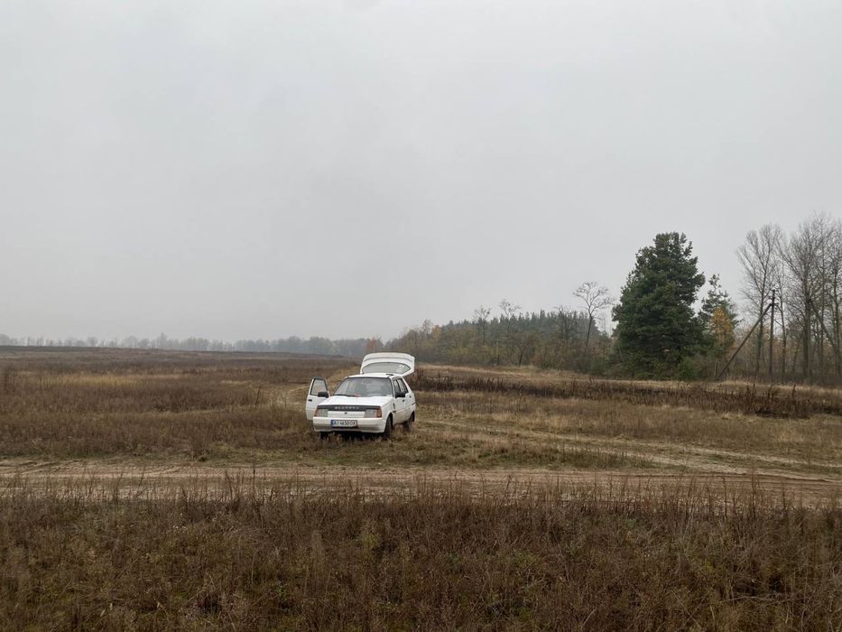 Славута 1,2 карбюратор , на повном боевом ходу.