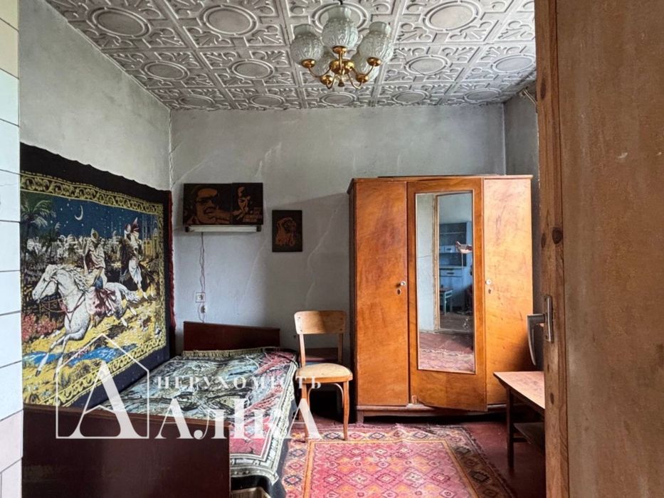 Продам дачний будинок