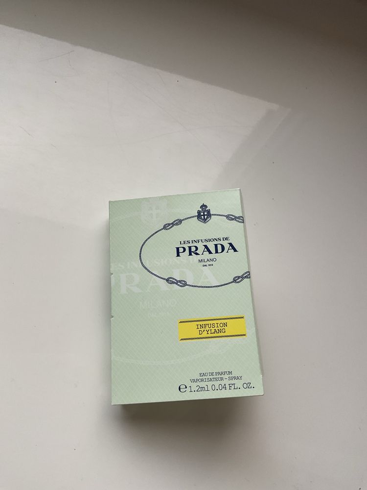 Miniatura prada milano perfum