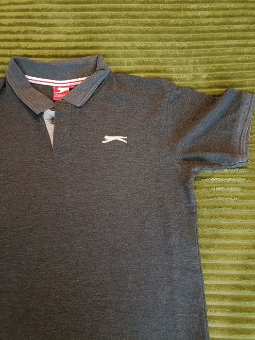 Фірмова чоловіча  футболка М розміру