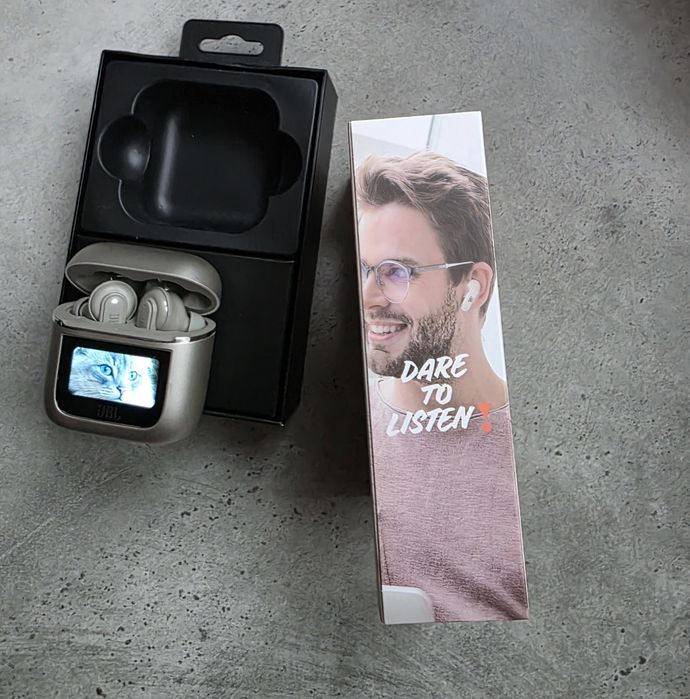 Słuchawki JBL Tour Pro 3 beżowe