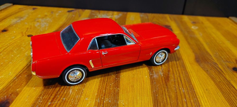 Model 1:24 Ford Mustang Welly