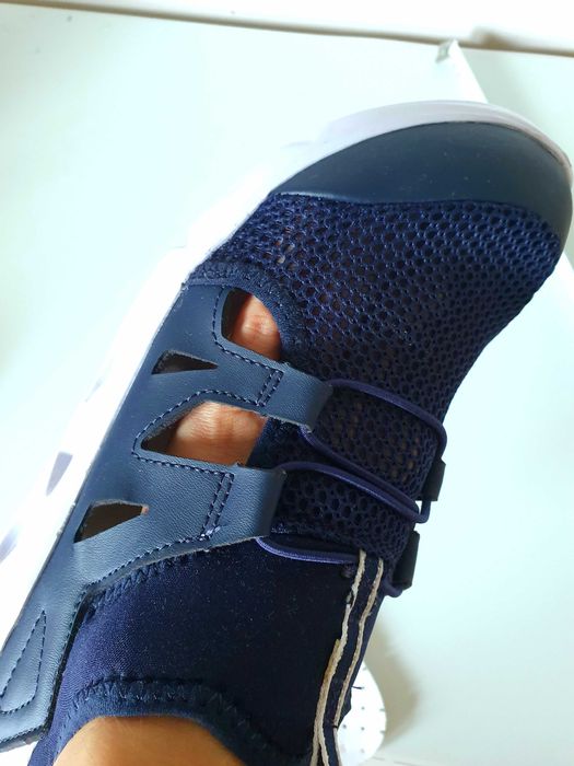 NOWE Buty sportowe przewiewne, wkładane, rozm. 39