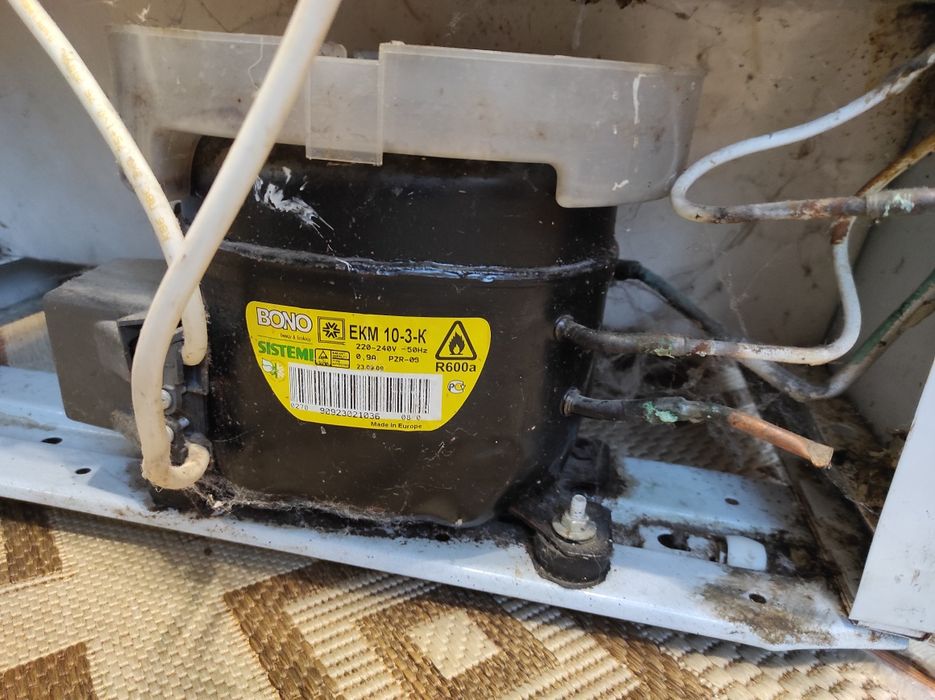 2-х камерний холодильник Днепр у робочому стані