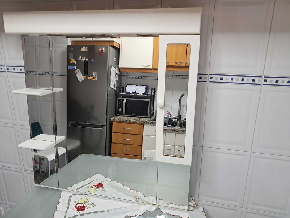 espelho de casa de banho