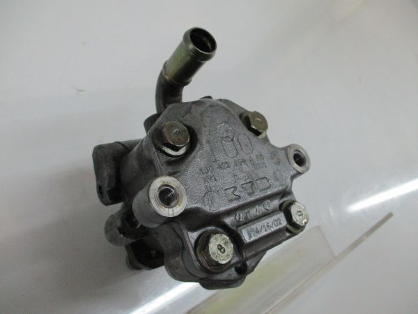 Bomba de direção AUDI A3 (8L1)
