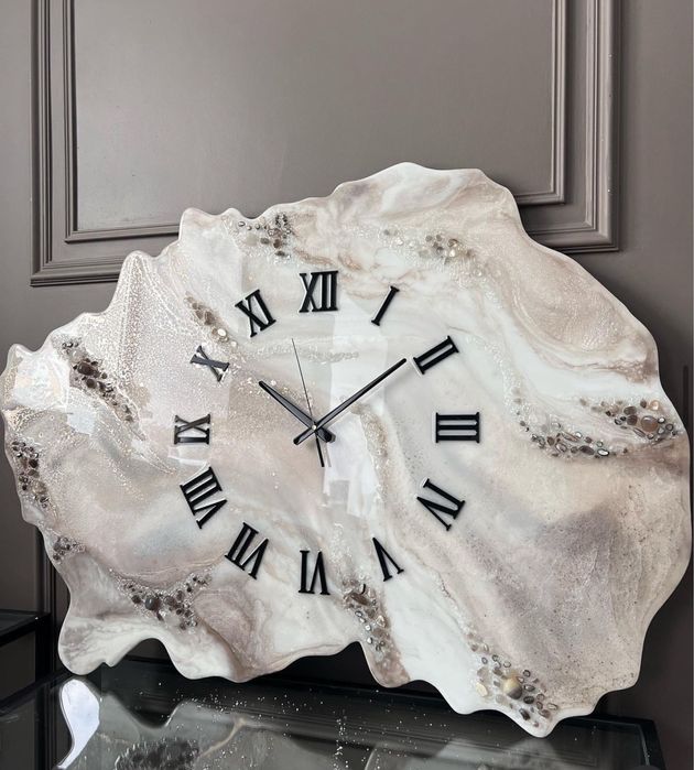 Годинник з епоксидної смоли, часы из эпоксидной смолы, подарунок