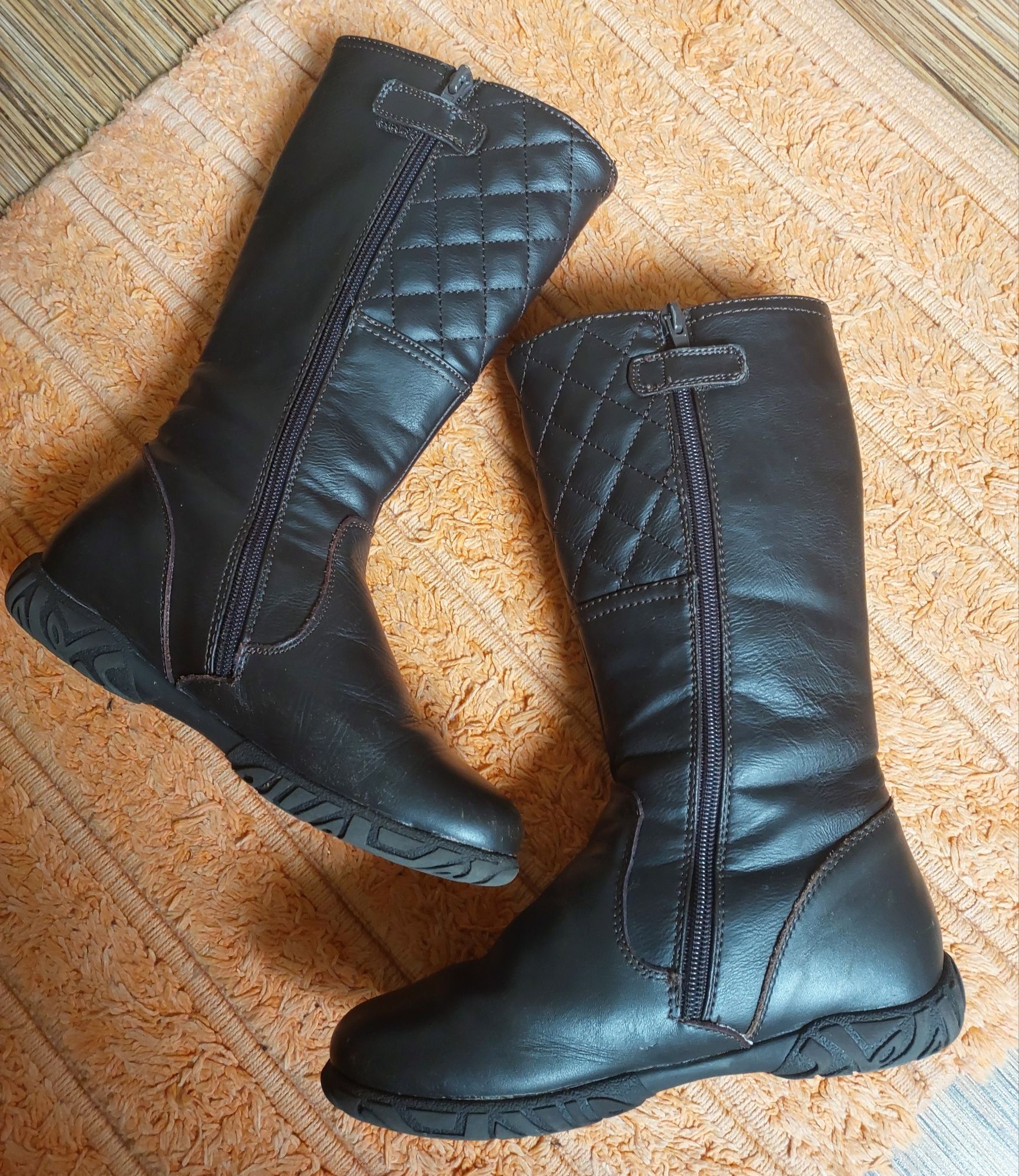 Botas Castanhas Cano Alto, T34