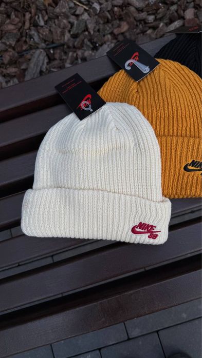 Шапка Nike SB чорна, сіра, біла, оранжева