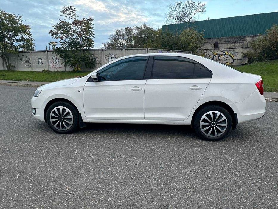 Skoda Rapid 2013 TSI