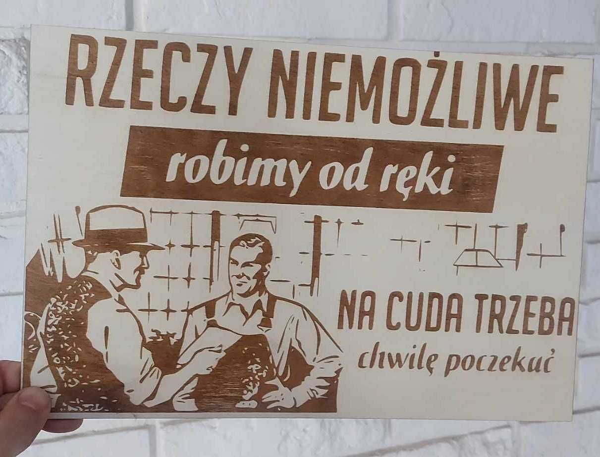 Tabliczka z napisem RZECZY NIEMOŻLIWE robimy od ręki