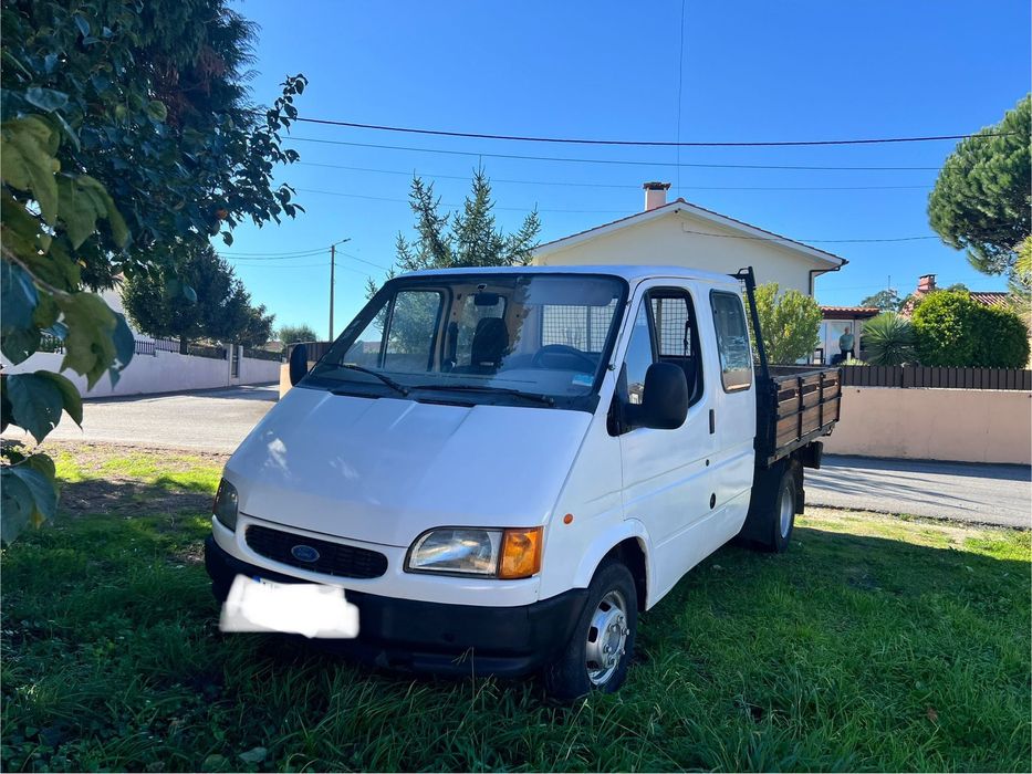 Ford Transit 2.5D 7 lugares