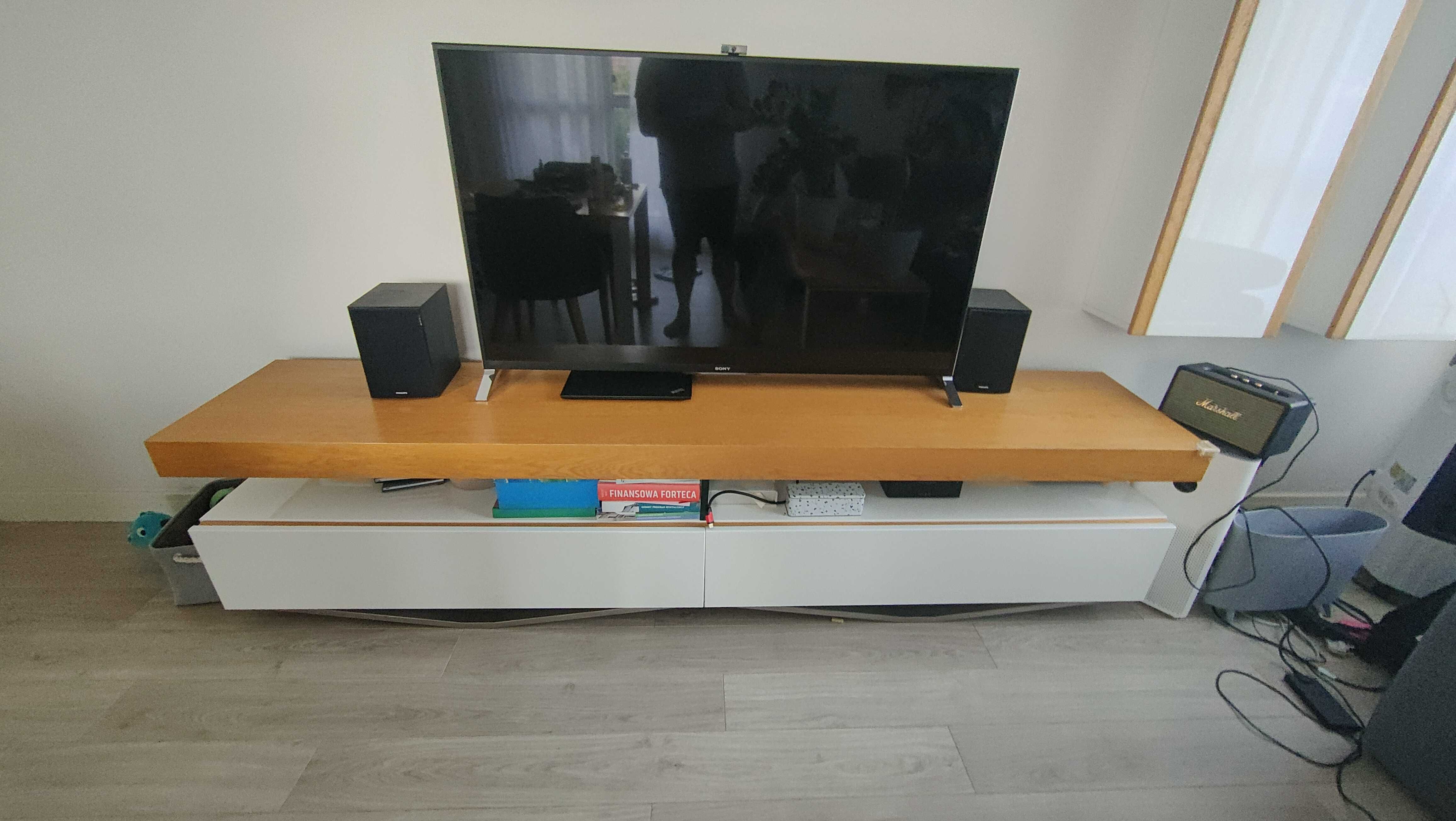 Szafka RTV + Szafki wiszące