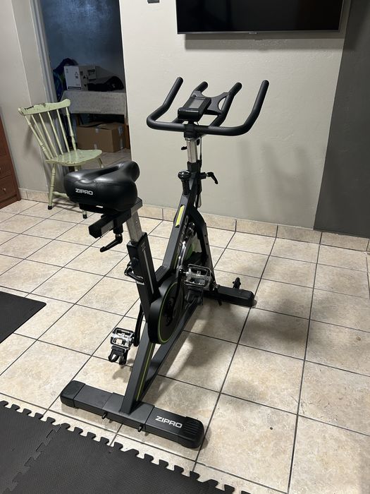 Rower spiningowy Zipro Dynamite