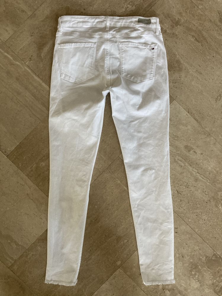 Damskie spodnie jeansy Tommy Hilfiger W 30