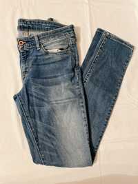 Levi’s Demi Curve jeansy straight