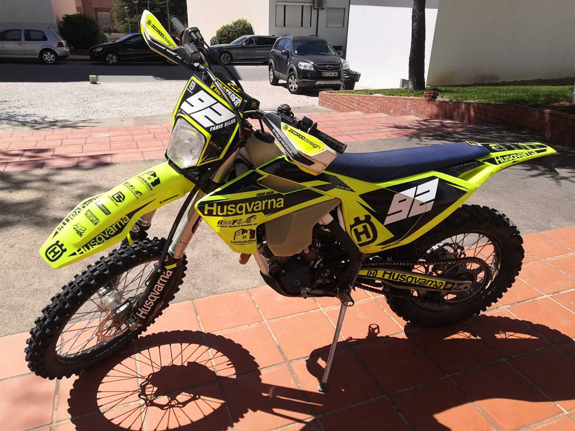 Husqvarna FE250 modelo 2018