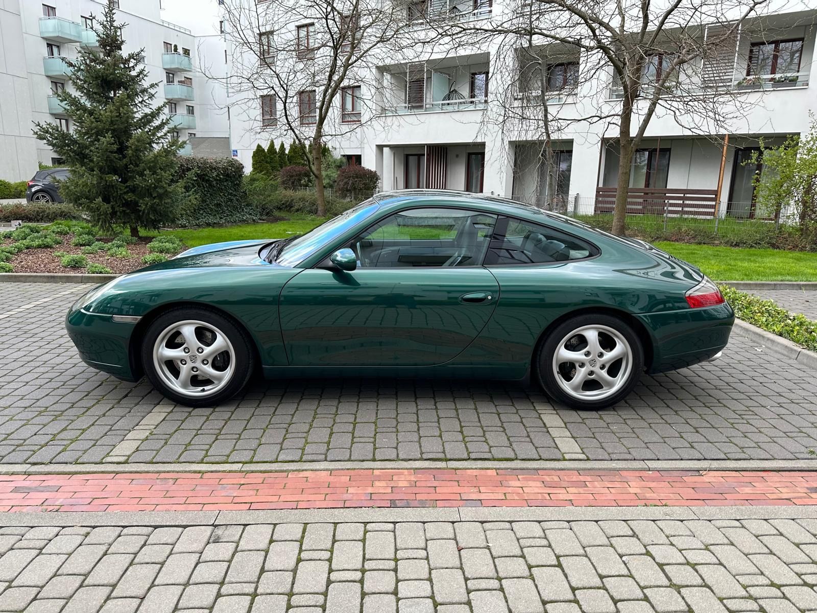 Porsche 911 PORSCHE 911 996