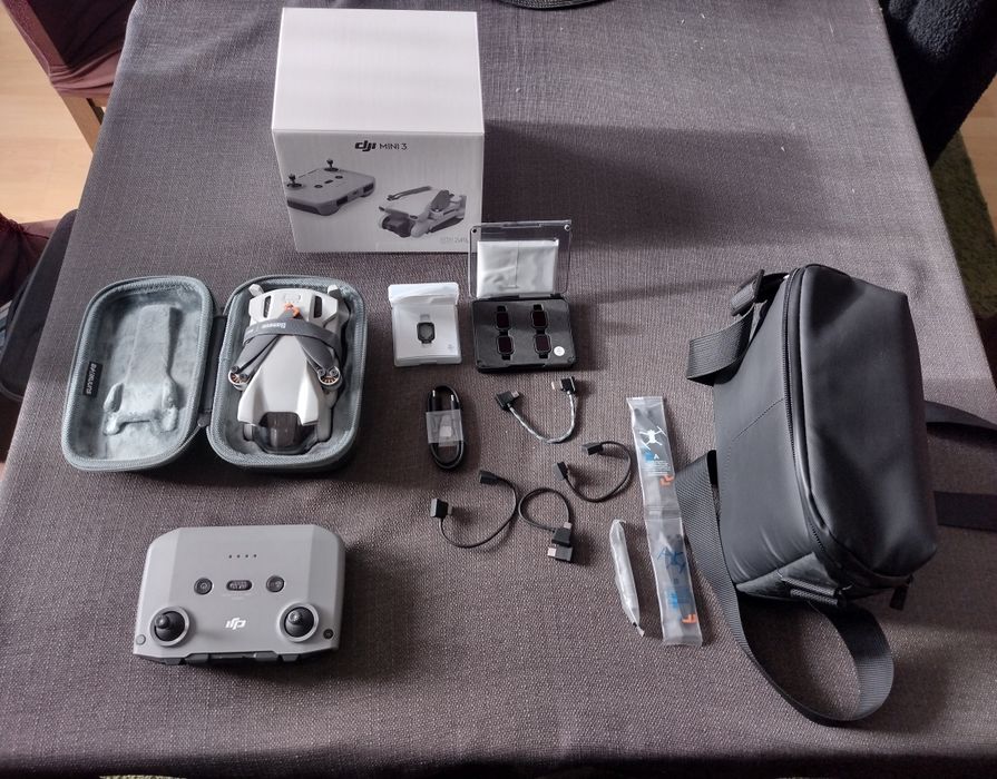 Dron DJI mini 3 + akcesoria