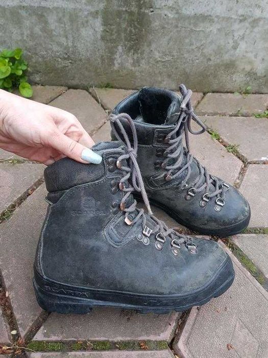 трекінгові гірські черевики берці тактичні scarpa vibram італія 38