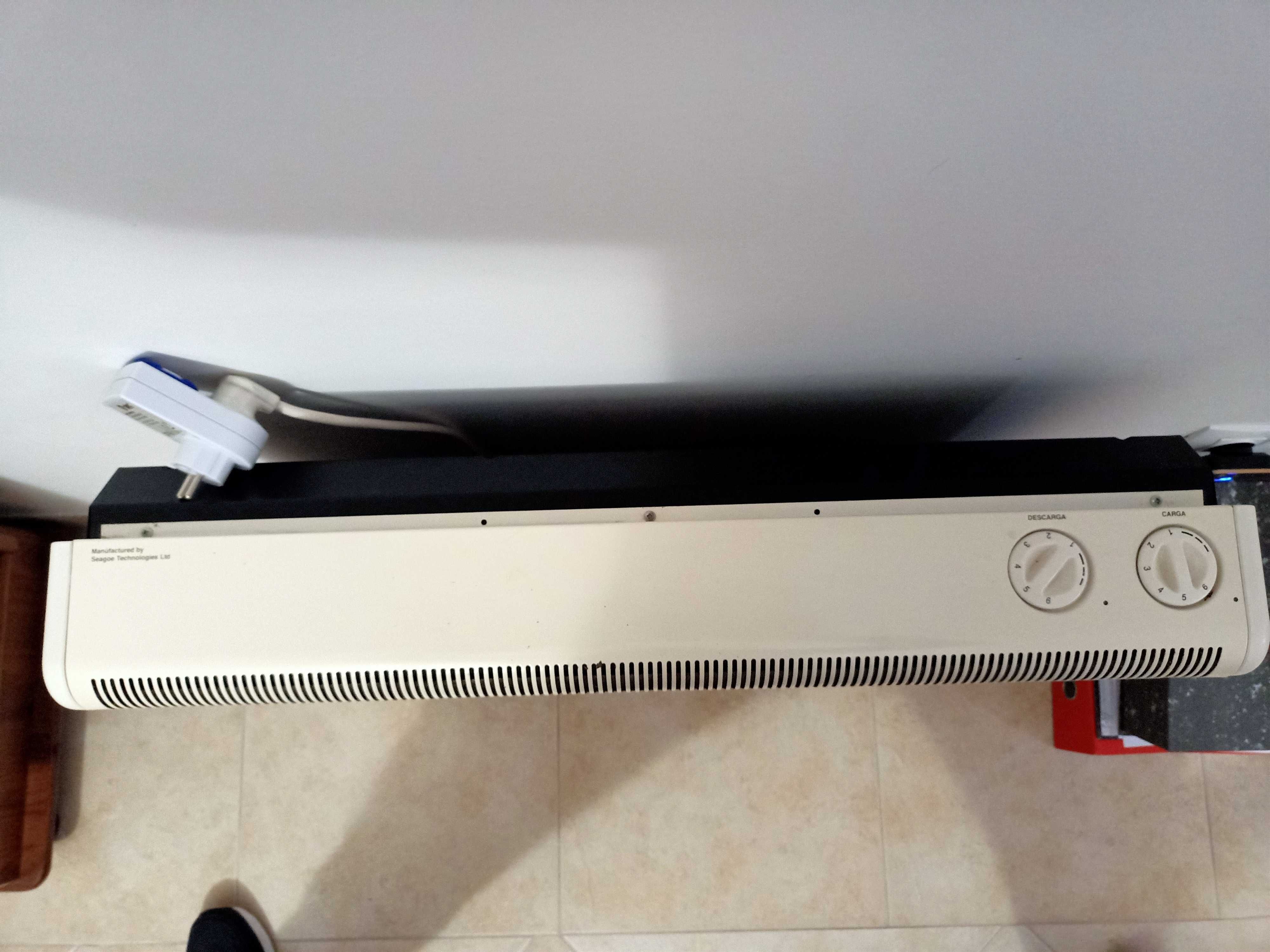 Vende-se 3 acumuladores de calor 2 de 2550w e um de 1700w de potência