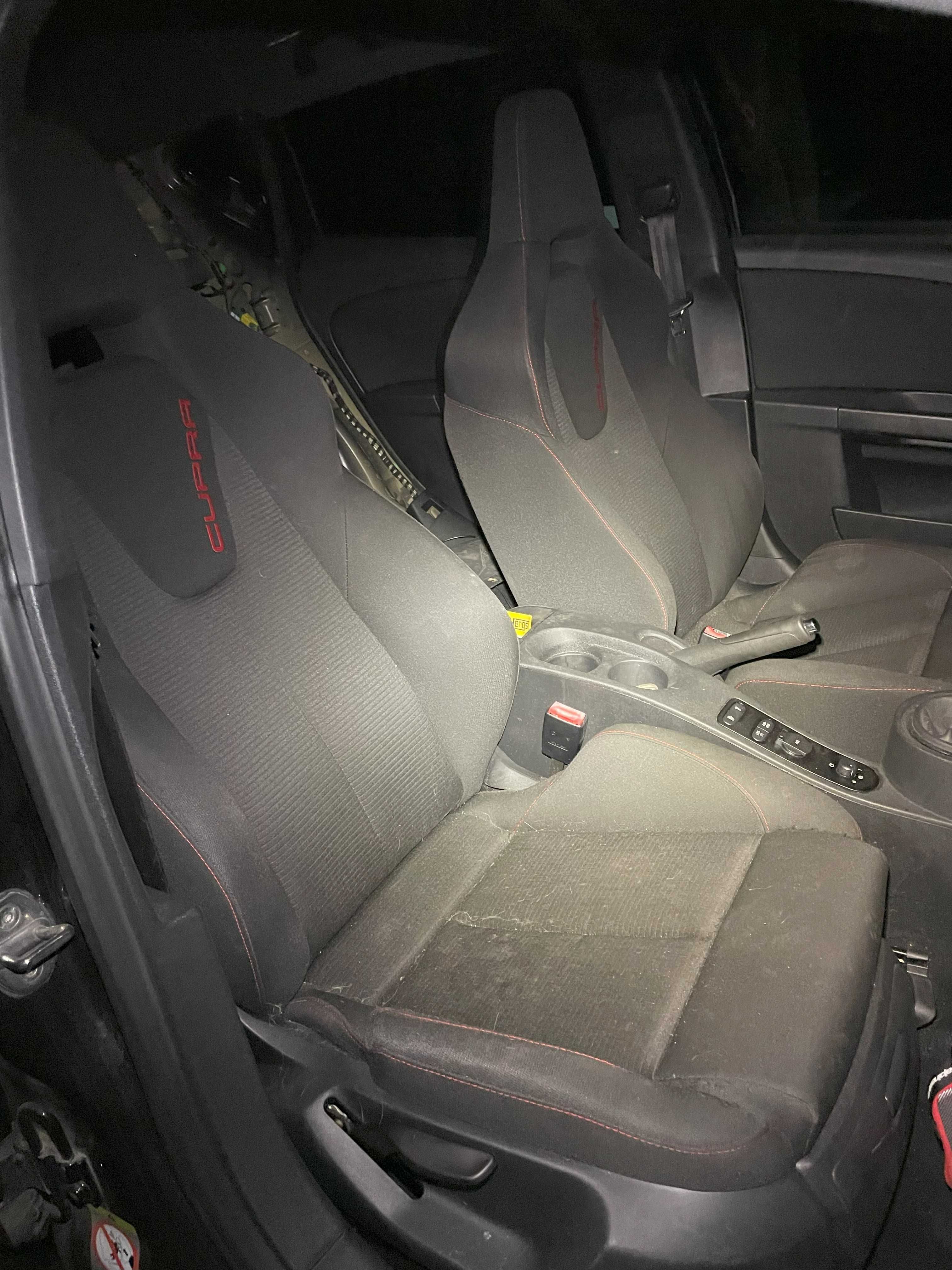 Fotele kubełki Seat Leon 2 Cupra