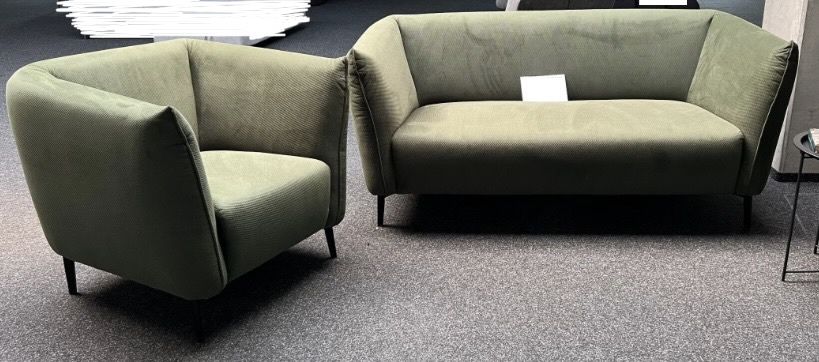Zestaw fotel plus sofa w wyjatkowym kolorze