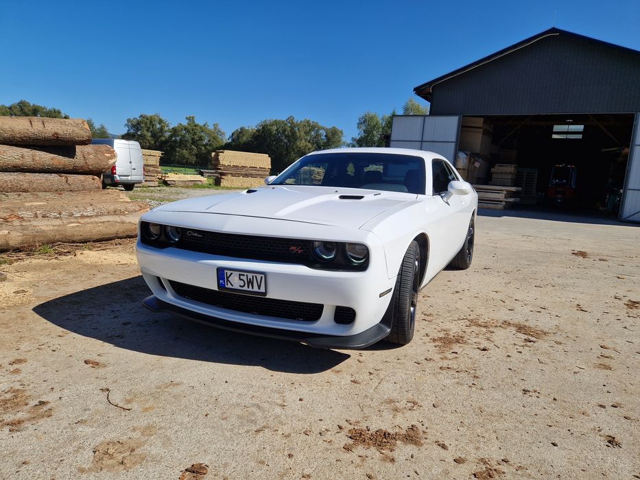Dodge Challenger 5.7 RT 400KM