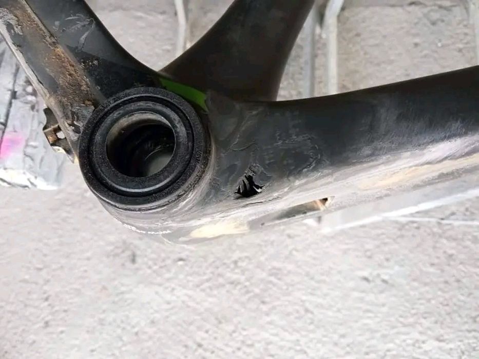 Reparação de quadros de carbono