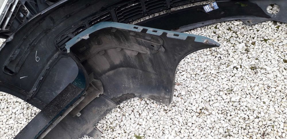 Peugeot 307 kombi zderzak tył tylny zielony ksud