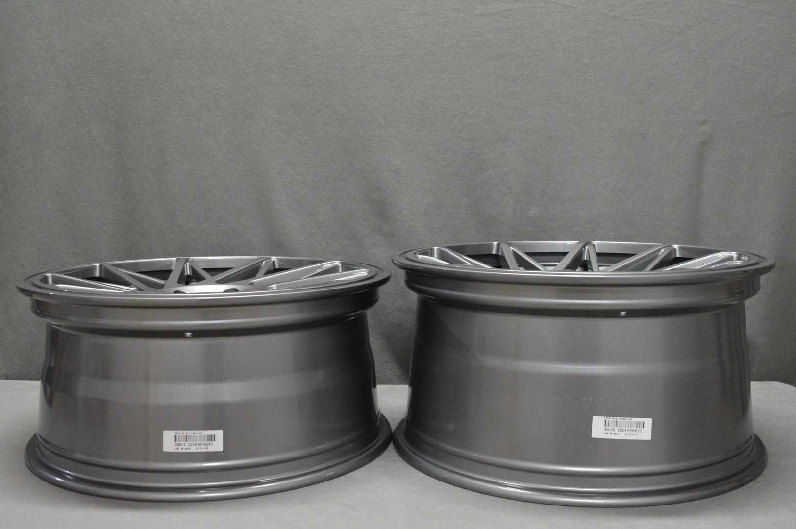 Felgi VEEMANN V-FS35R 19" 8,5J ET35 + 9,5J ET42 5x112 Gunmetal