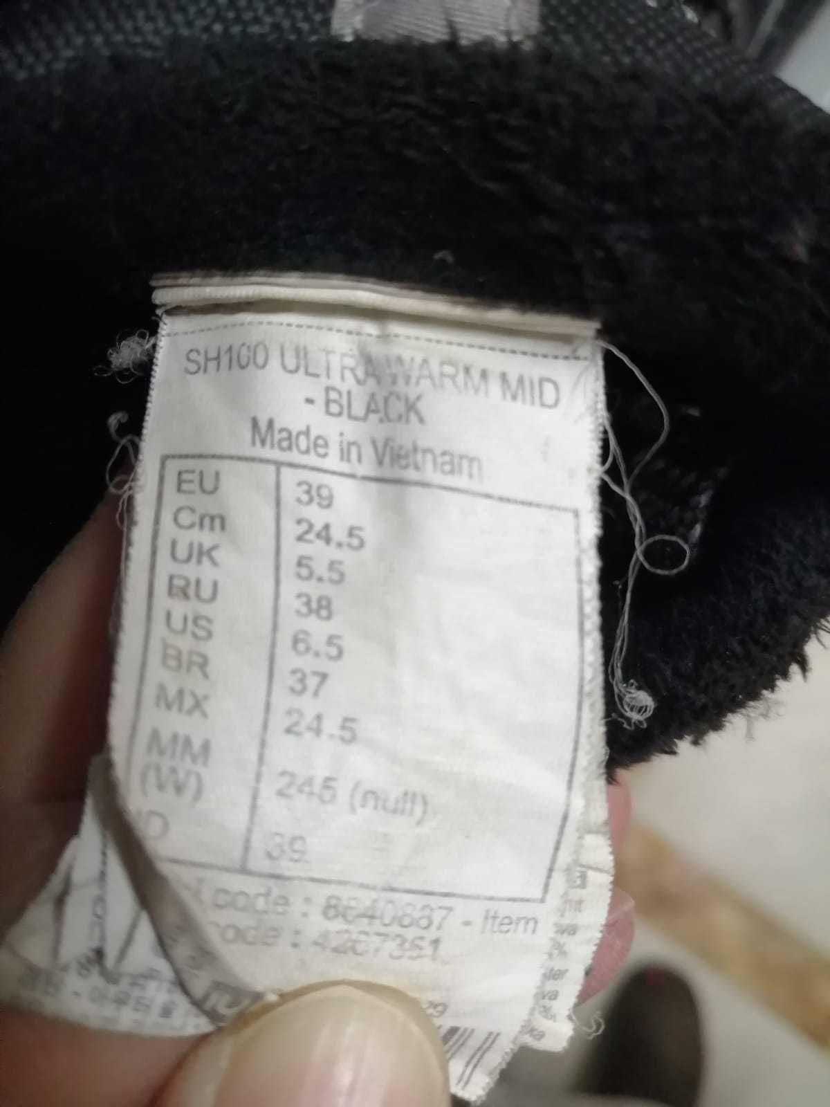 Botas Pretas Quechua