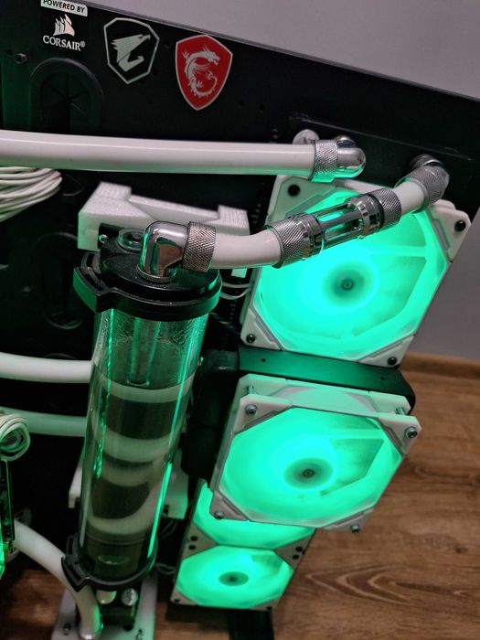 i5 9400F 16GB GTX1080Ti 11GB RGB chłodzenie wodne